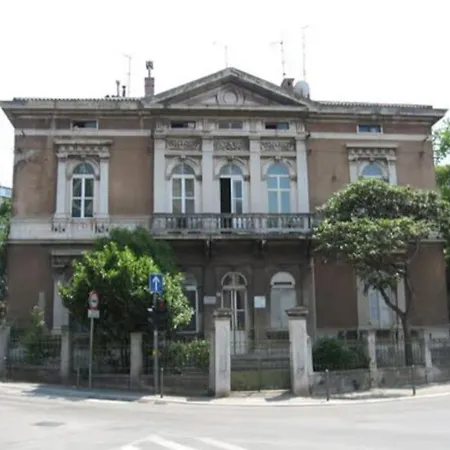 Yachting Club Apartmán *