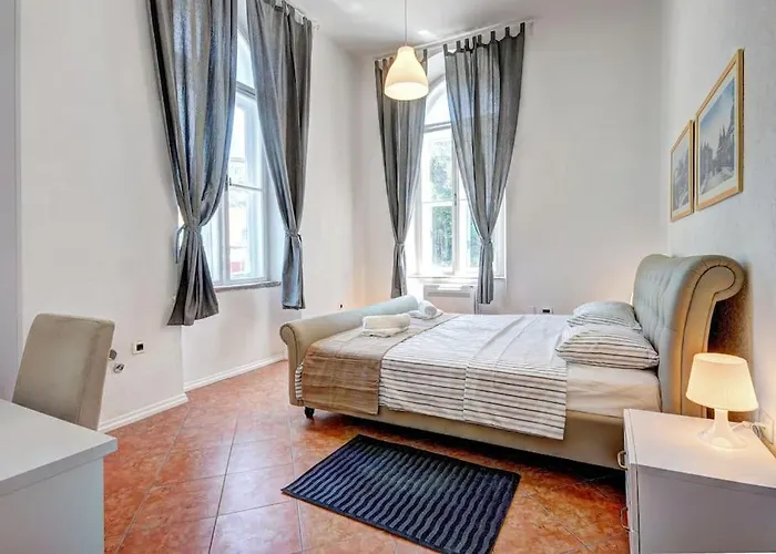 Yachting Club * Pula